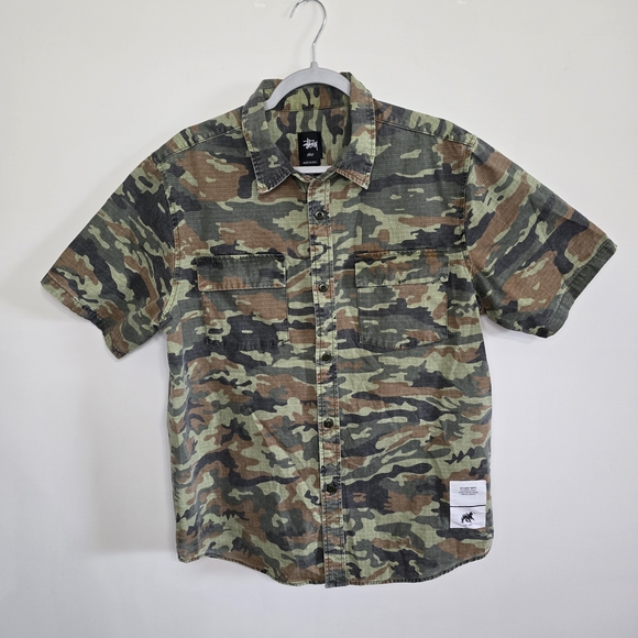 Stussy Men's Camouflage Shirt - Picture 1 of 4